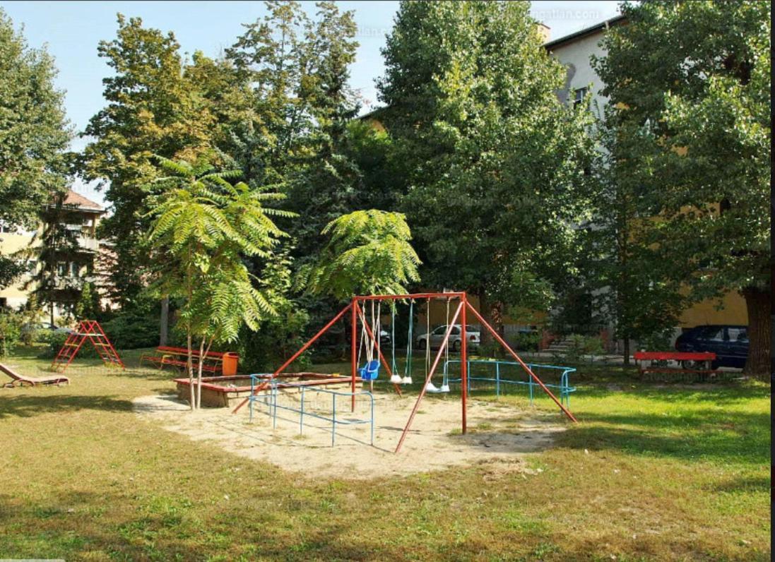 2 Studio Budapest Esterno foto