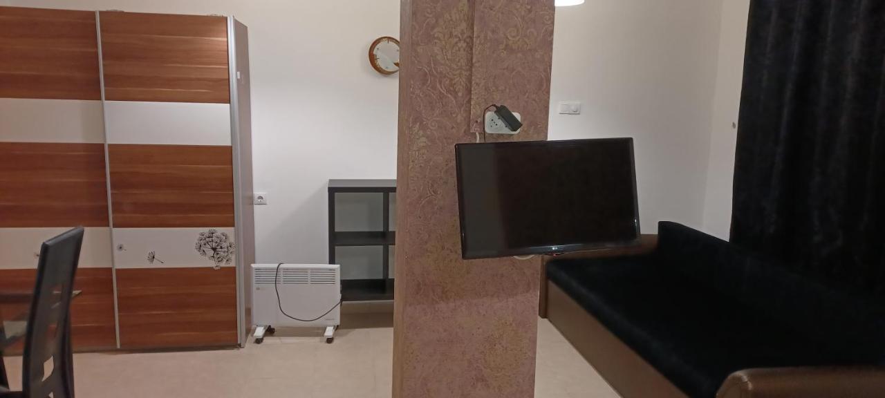 2 Studio Budapest Esterno foto