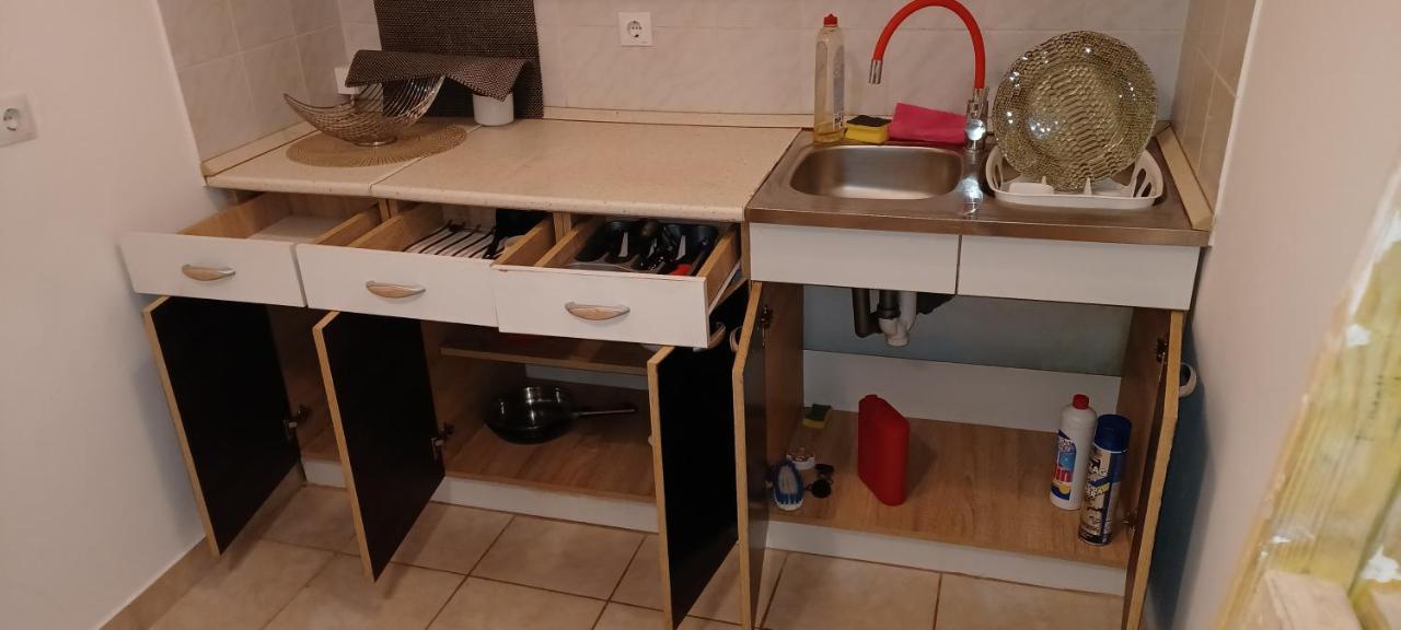 2 Studio Budapest Esterno foto